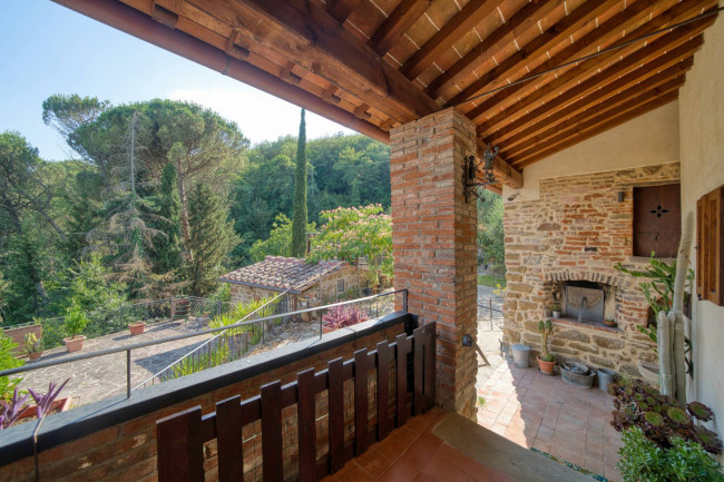 Casa colonica in vendita a Figline e Incisa Valdarno