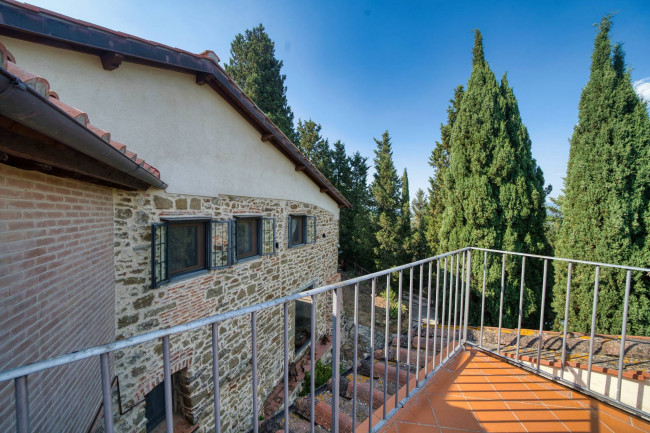 Casa colonica in vendita a Figline e Incisa Valdarno