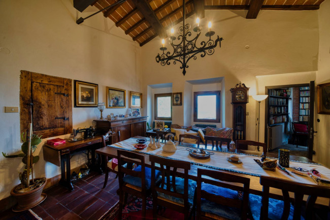 Casa colonica in vendita a Figline e Incisa Valdarno