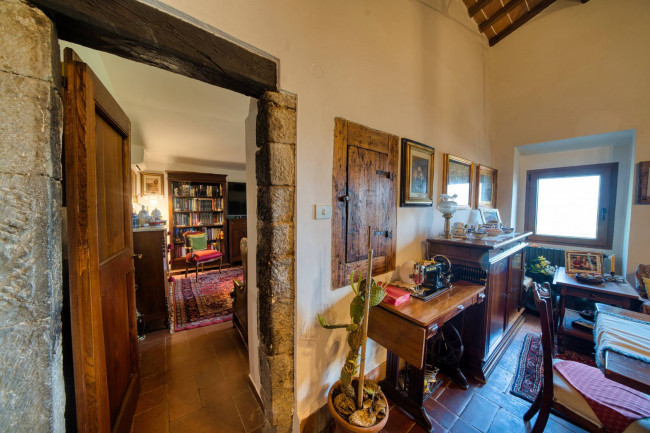 Casa colonica in vendita a Figline e Incisa Valdarno