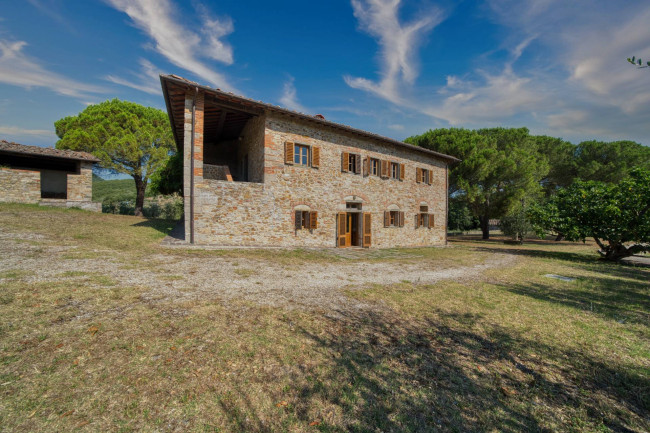Casa colonica in vendita a Cavriglia