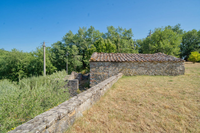 Casa colonica in vendita a Cavriglia