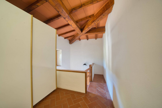 Casa colonica in vendita a Cavriglia