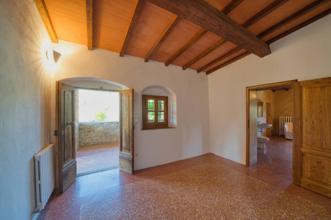 Casa colonica in vendita a Cavriglia