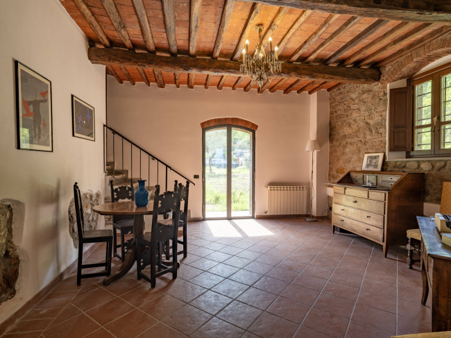 Casa colonica in vendita a Figline e Incisa Valdarno