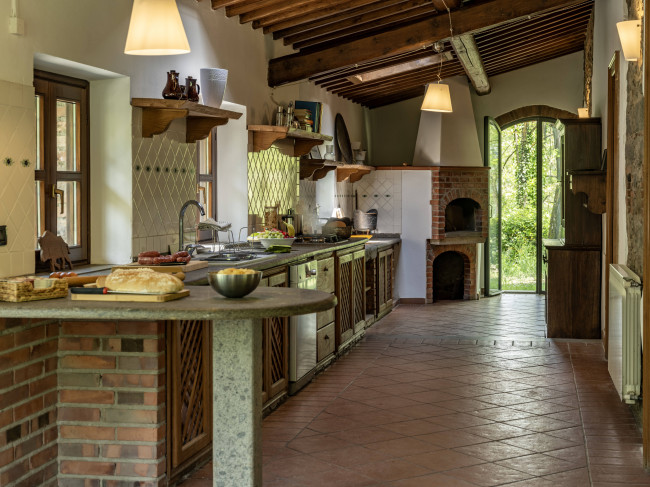 Casa colonica in vendita a Figline e Incisa Valdarno