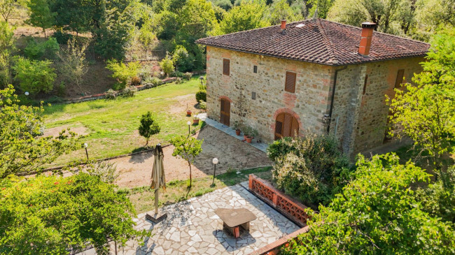 Casa colonica in vendita a Figline e Incisa Valdarno
