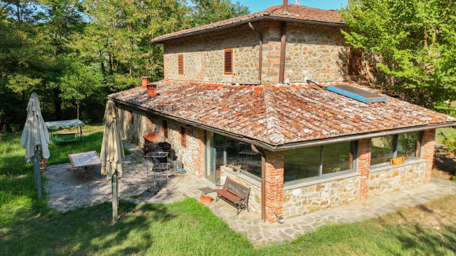 Casa colonica in vendita a Figline e Incisa Valdarno