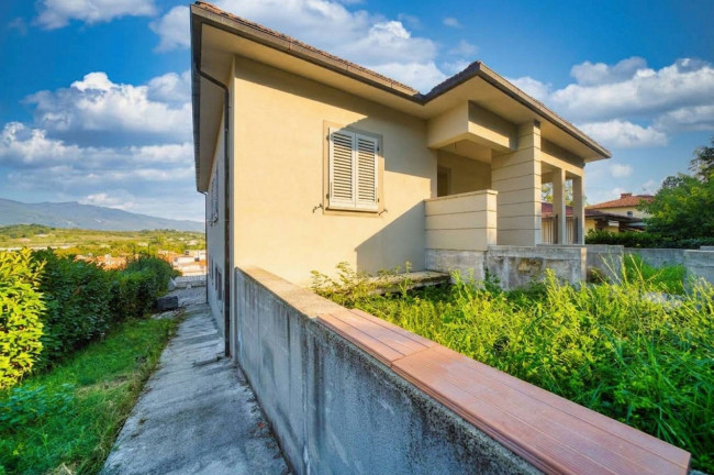 Villa in vendita a Figline e Incisa Valdarno