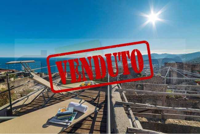 Appartamento in Vendita a Borgio Verezzi