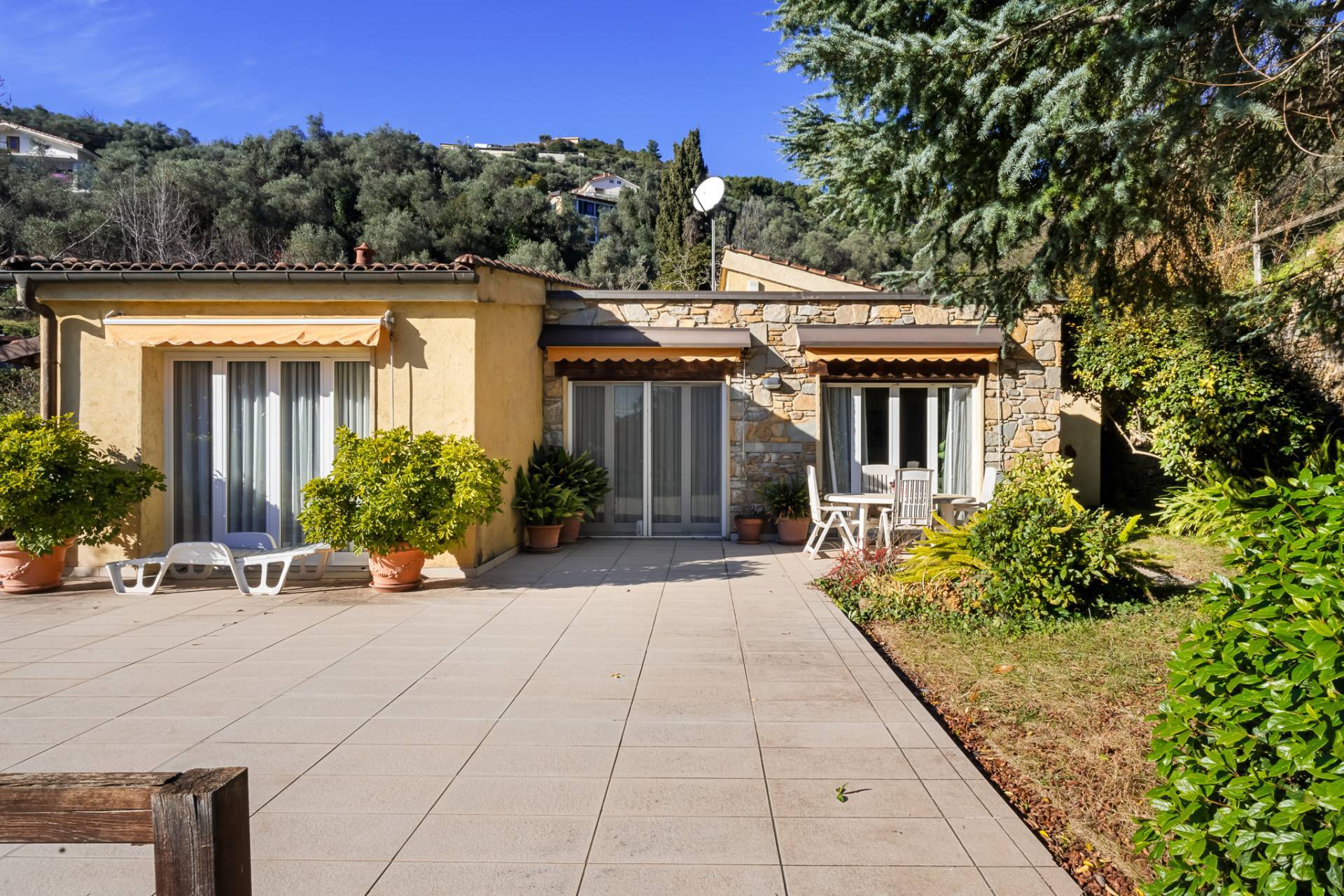 Villa in vendita a Sanremo (IM)
