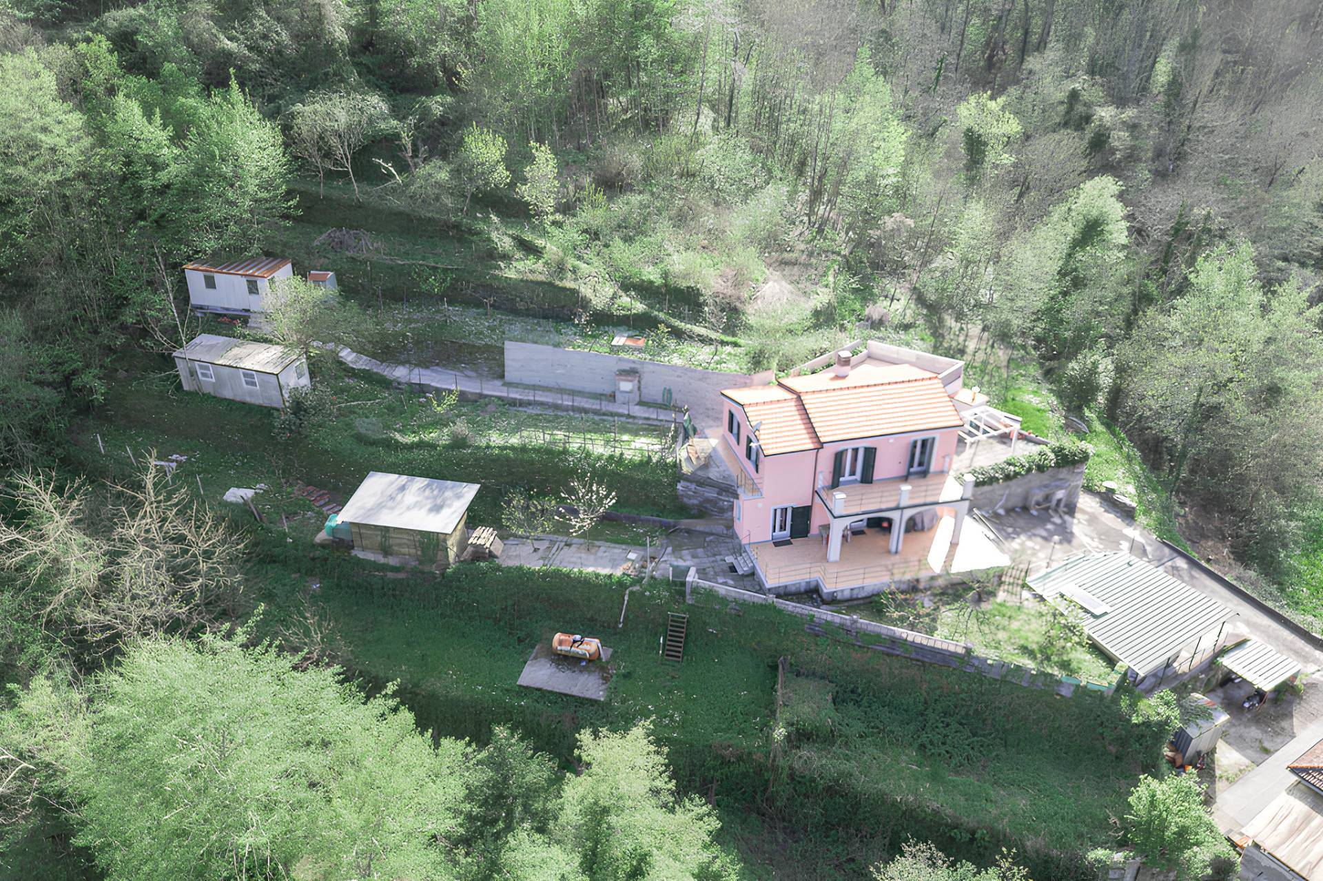 Casa indipendente in vendita a Cogorno (GE)