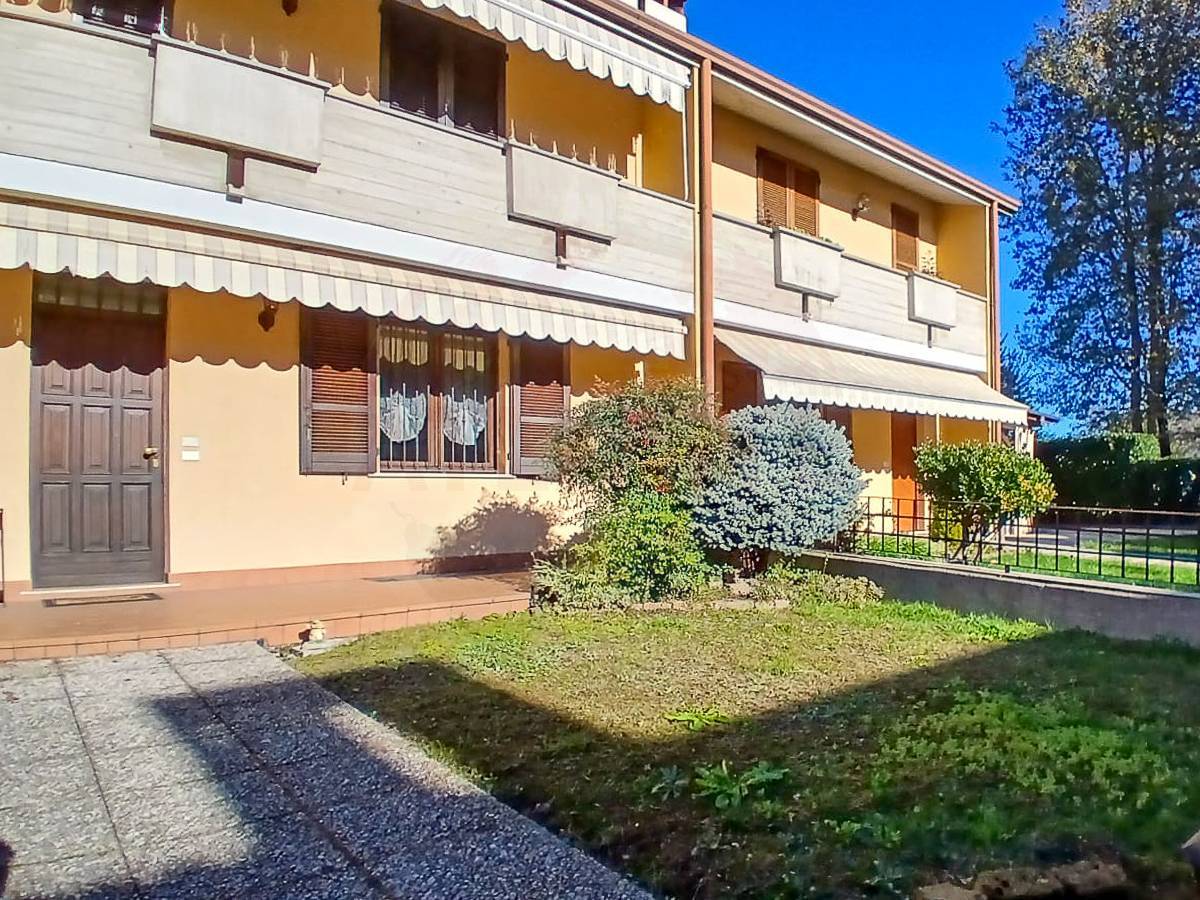 Villa a schiera In Vendita Chiari  DD2025/6