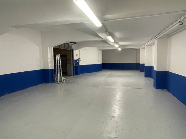 Posto auto coperto in vendita a Firenze