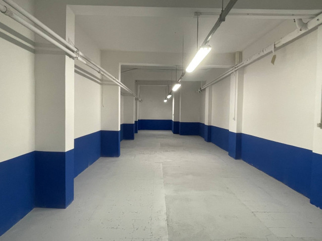 Posto auto coperto in vendita a Firenze