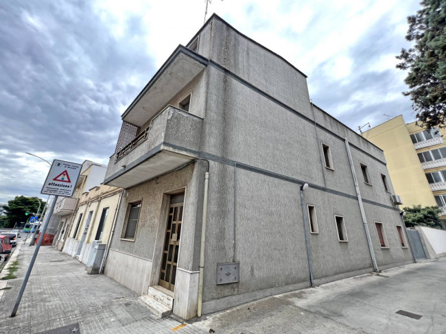 Casa Indipendente in vendita a Brindisi