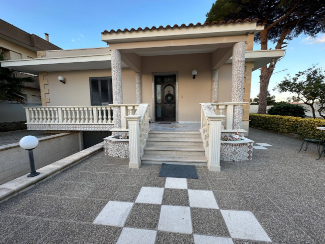  for sale in San Pietro Vernotico