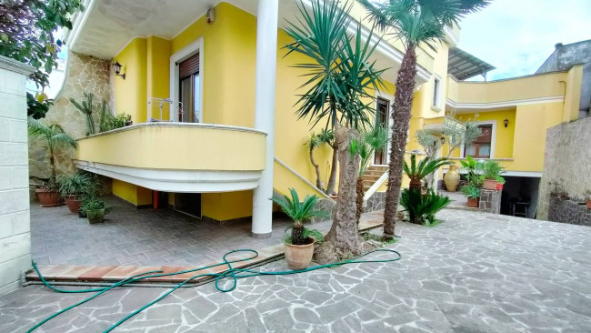  for sale in San Pietro Vernotico