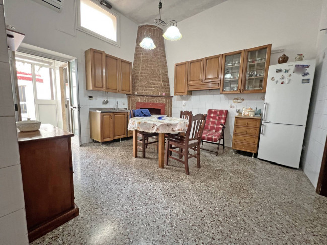 Casa Indipendente in vendita a Brindisi