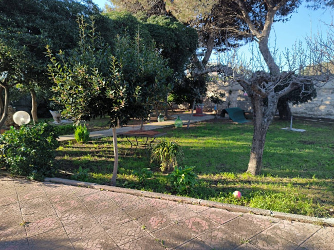 Villa singola in vendita a Brindisi