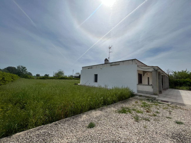 Villa singola in vendita a Brindisi