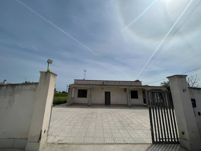 Villa in vendita a Brindisi (BR)