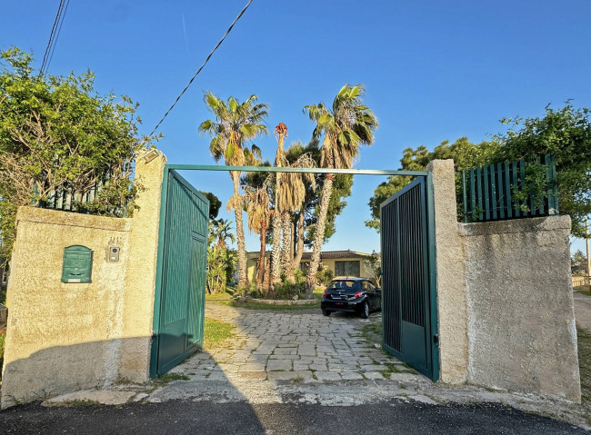 Villa singola in vendita a Brindisi