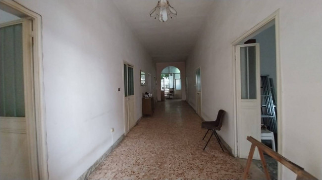  for sale in Oria