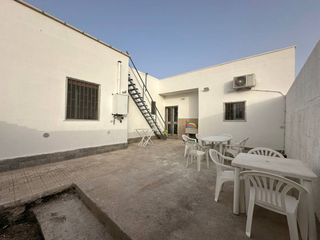  for sale in San Pietro Vernotico