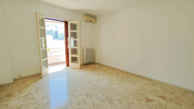  for sale in San Pietro Vernotico