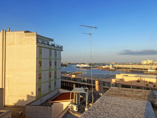 Casa Semindipendente in vendita a Brindisi