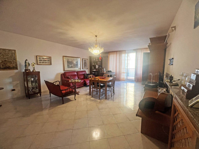 Casa Semindipendente in vendita a Brindisi