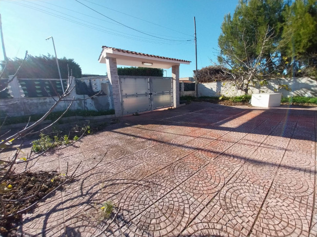 Villa o villino in vendita a Brindisi