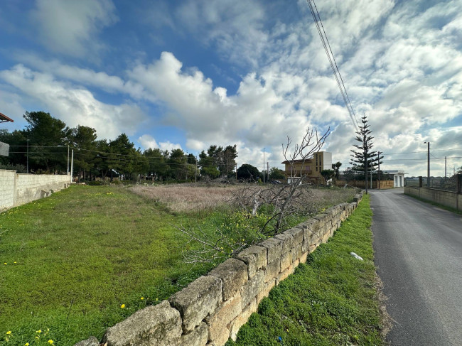  for sale in San Pietro Vernotico