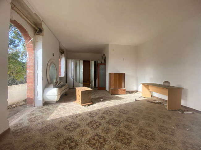 Casa Indipendente in vendita a Torricella