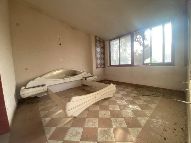 Casa Indipendente in vendita a Torricella
