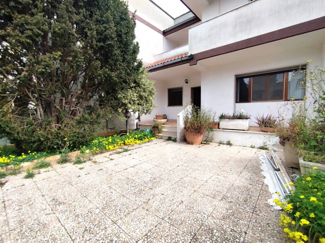 Casa Indipendente in vendita a Brindisi