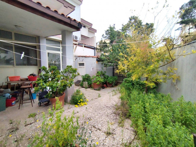 Casa Indipendente in vendita a Brindisi