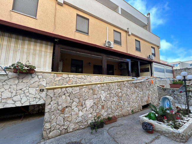 Casa Semindipendente in vendita a Brindisi