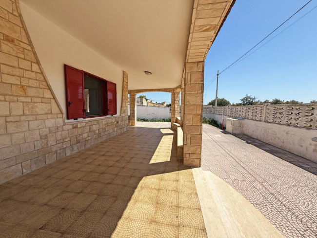 Villa singola in vendita a Brindisi