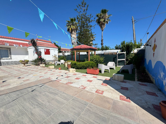 Villa a schiera in vendita a Brindisi