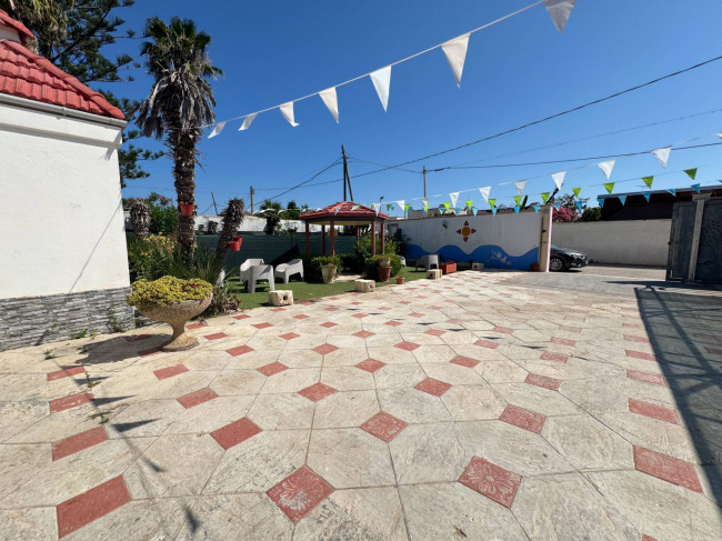 Villa a schiera in vendita a Brindisi