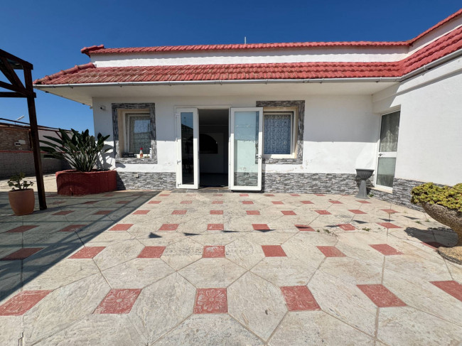Villa a schiera in vendita a Brindisi