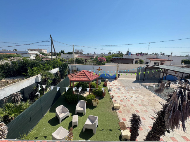 Villa a schiera in vendita a Brindisi