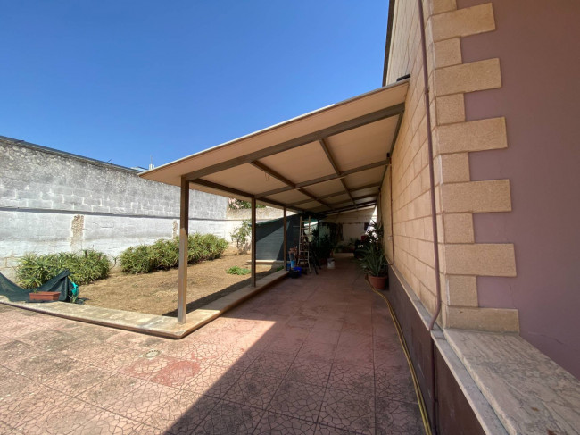 Casa Indipendente in vendita a Latiano