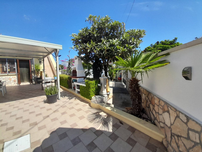 Villa singola in vendita a Torchiarolo