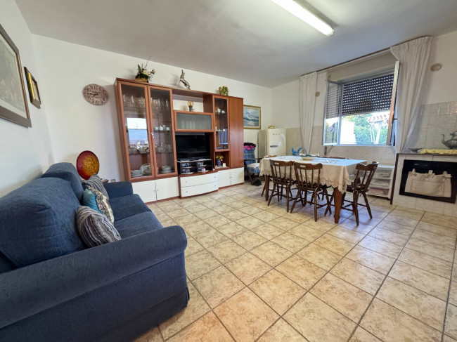 Casa Indipendente in vendita a Brindisi