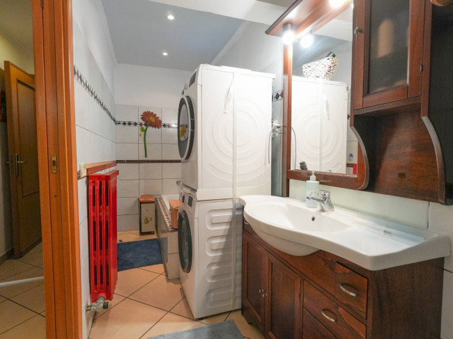  for sale in San Michele Salentino