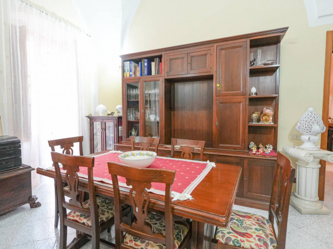  for sale in San Michele Salentino