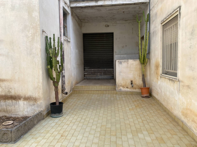 Casa Indipendente in vendita a Brindisi